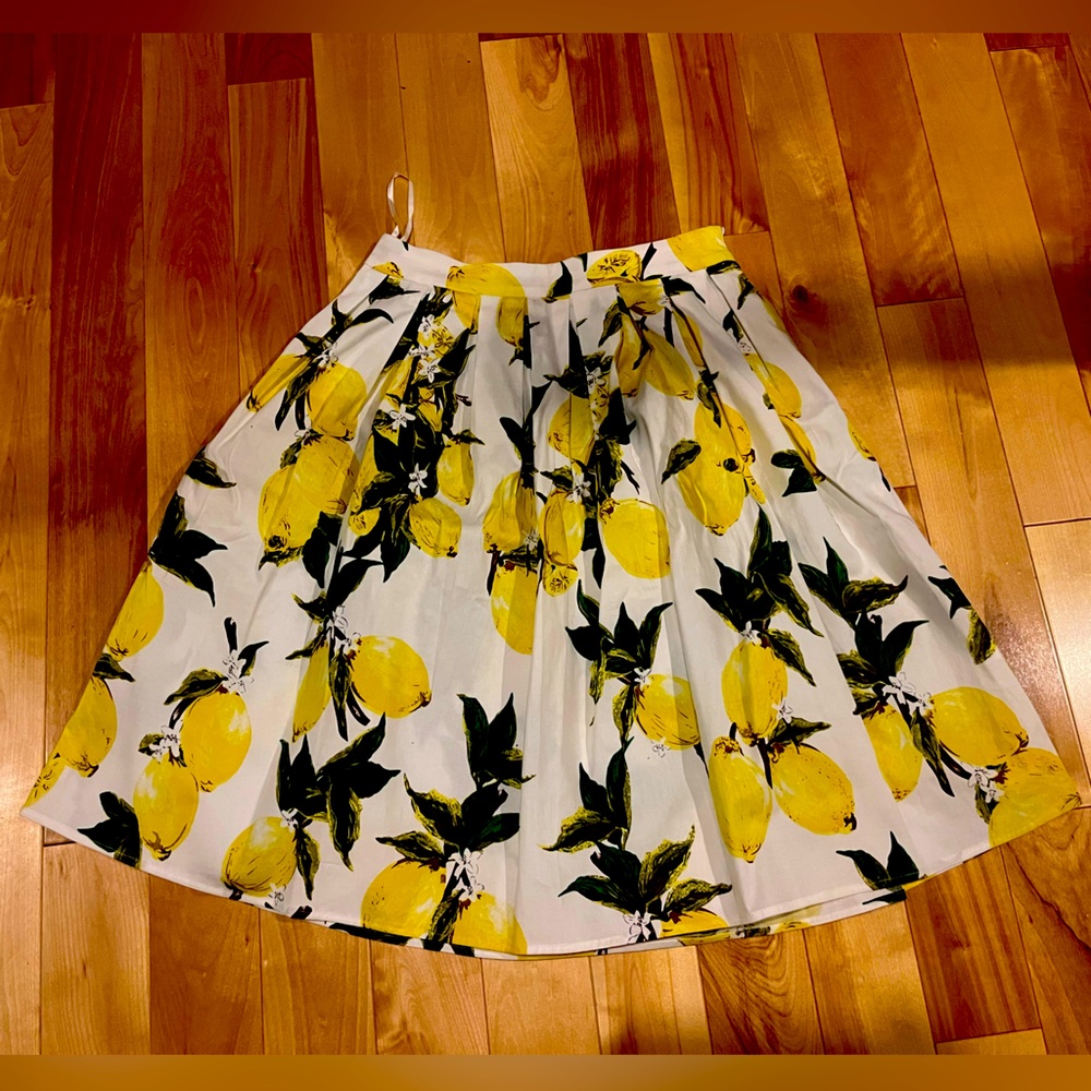 NWOT Grace Karin, lemon skirt, size small